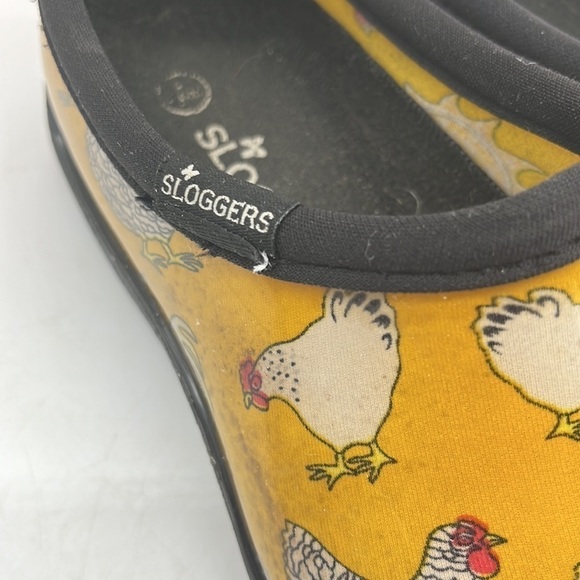 Sloggers Chicken themed slip on waterproofing rubber clogs Sz 7. CM2223B - Picture 2 of 7